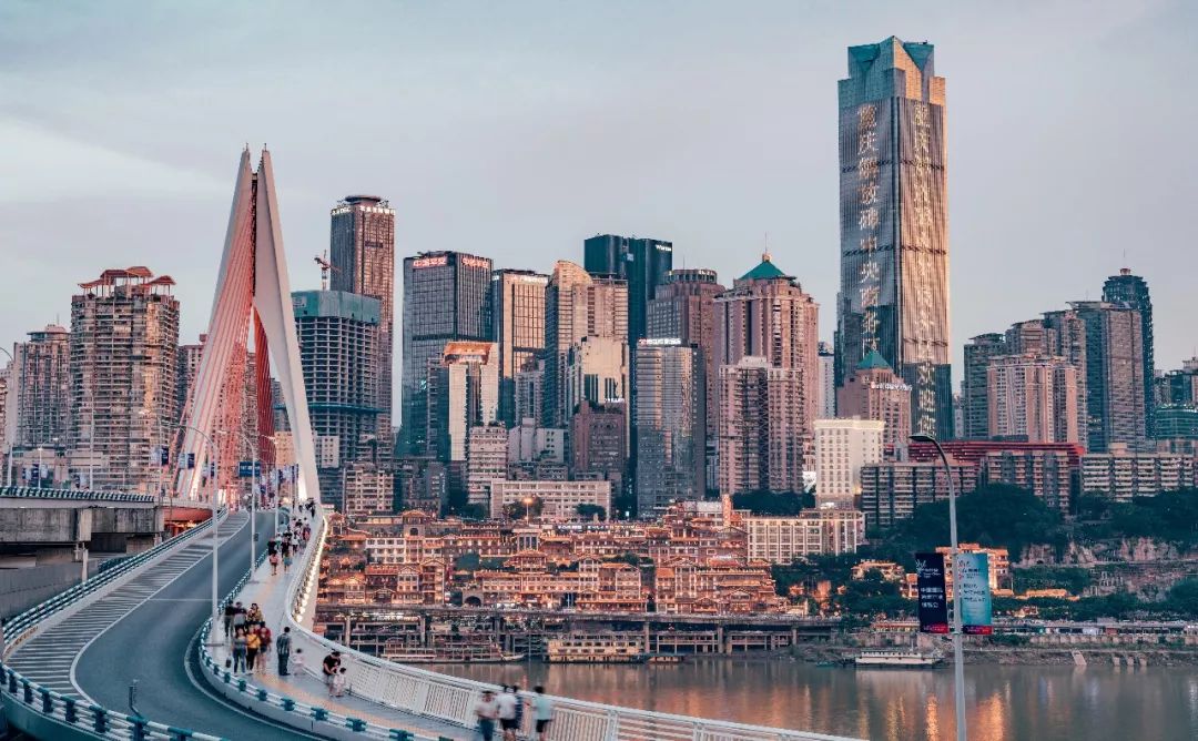 重庆巷弄里的隐秘美食