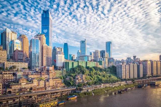 重庆深巷中的秘密花园，探寻隐藏的特色小店