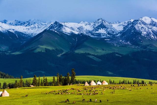 新疆,沉睡千年的美人,浓墨重彩的画卷之地